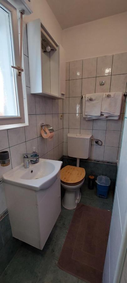 Apartman Sanja Kampor Екстер'єр фото